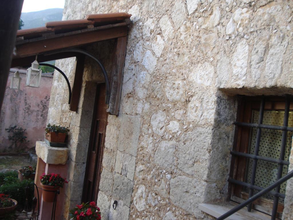 Agriturismo La Fattoria Сан Донато Вал ди Комино Екстериор снимка