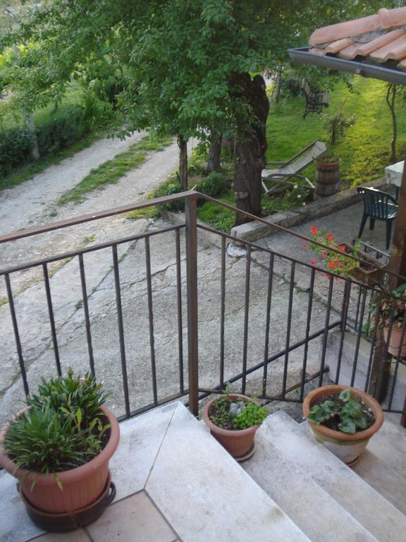 Agriturismo La Fattoria Сан Донато Вал ди Комино Екстериор снимка