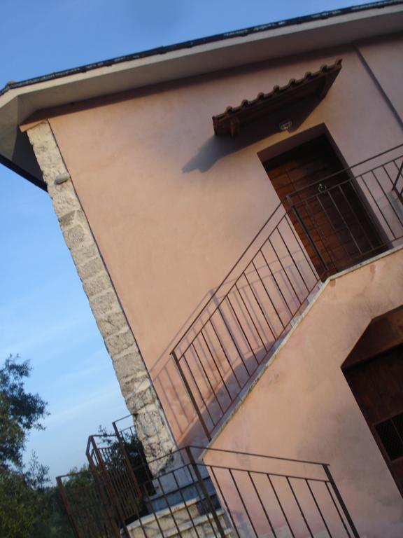 Agriturismo La Fattoria Сан Донато Вал ди Комино Екстериор снимка